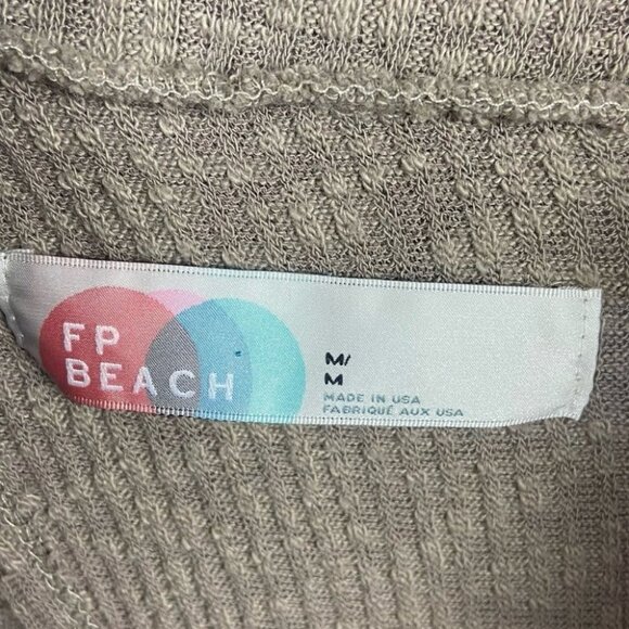 Free People World Traveler Waffle Knit Turtleneck Sweater Grey Size Medium Boho - Picture 4 of 12